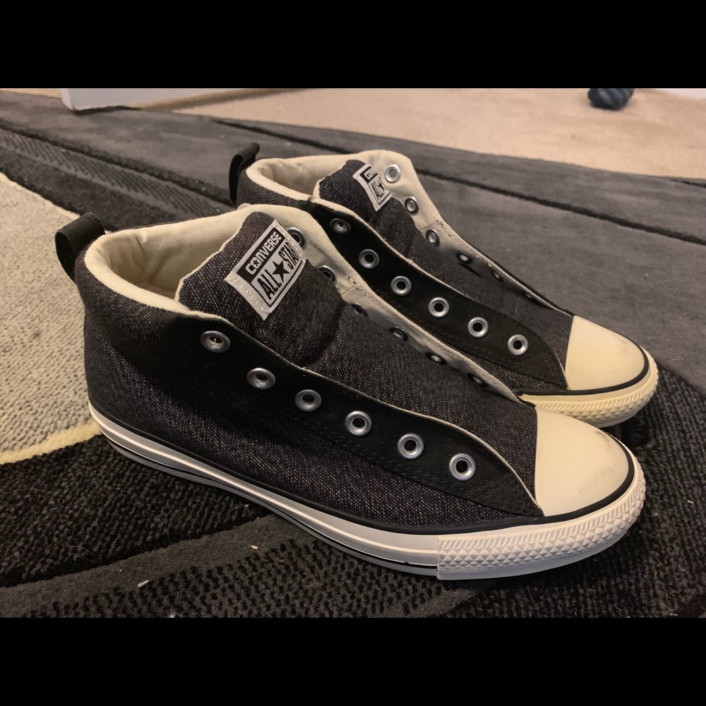 Shoes/sneakers